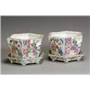 Image 1 : Pair of Chinese Export 'Famille Rose' JardiniŠres and Stands 20th Century Each of hexagonal...