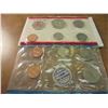 Image 2 : 1969 US MINT SET (UNC) P/D/S (WITH ENVELOPE) 40% SILVER JOHN F. KENNEDY HALF DOLLAR, THIS IS AN OFFI