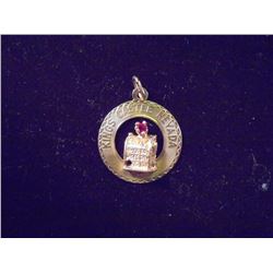 KINGS CASTLE NEVADA GOLD PENDANT 1.7 GRAMS 14KT GOLD WITH RED STONE