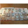 Image 2 : 1988 & 1989 US MINT SETS P/D (WITH ENVELOPES)