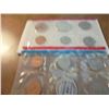 Image 2 : 1969 US MINT SET (UNC) P/D/S (WITH ENVELOPE) 40% SILVER JOHN F. KENNEDY HALF DOLLAR, THIS IS AN OFFI