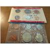 Image 2 : 1972 US MINT SET (UNC) P/D/S (WITH ENVELOPE) THIS IS AN OFFICIAL US PACKAGED P/D/S SET, IT DOES NOT 