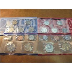 2000 US MINT SET (UNC) P/D (WITH ENVELOPE)