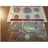 Image 2 : 1977 US MINT SET (UNC) P/D (WITH ENVELOPE)