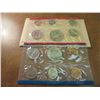 Image 2 : 1972 US MINT SET (UNC) P/D/S (WITH ENVELOPE) THIS IS AN OFFICIAL US PACKAGED P/D/S SET, IT DOES NOT 