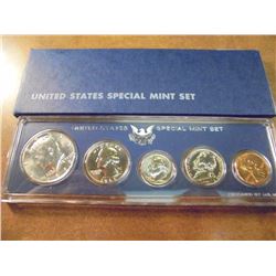 1966 US SPECIAL MINT SET WITH BOX 40% SILVER JOHN F. KENNEDY HALF DOLLAR