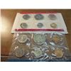 Image 2 : 1972 US MINT SET (UNC) P/D/S (WITH ENVELOPE) THIS IS AN OFFICIAL US PACKAGED P/D/S SET, IT DOES NOT 
