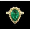 Image 2 : 14KT Yellow Gold 3.82ct Emerald and Diamond Ring