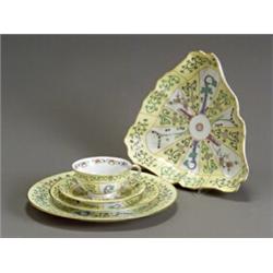 Property of Various Owners Herend 'Yellow Dynasty' Dinner Service Modern Consist...