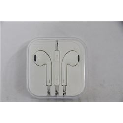 NEW UNIVERSAL EARPHONES