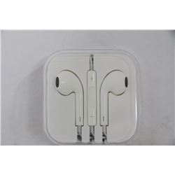 NEW UNIVERSAL EARPHONES