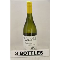 3 BOTTLES OF KIWI WALK MARLBOROUGH SAUVIGNON BLANC