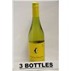 Image 1 : 3 BOTTLES OF THE LITTLE PENGUIN CHARDONNAY 2013