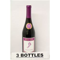 3 BOTTLES OF BAREFOOT PINOT NOIR RED WINE