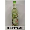 Image 1 : 3 BOTTLES OF BEAR FLAG SOFT WHITE WINE BLEND