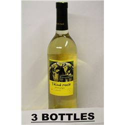 3 BOTTLES OF 3 BLIND MOOSE PINOT GRIGIO 2011 WHITE