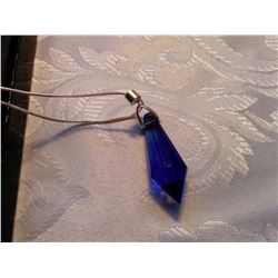 HAND SET MID BLUE SWAROVSKI CRYSTAL PENDANT