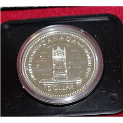 1977 CANADA SILVER DOLLAR CASED