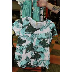 LADIES MATERNITY T SHIRT SIZE L