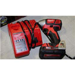 MILWAUKEE 18M LITHION DRILL,BATTERY AND CHARGER