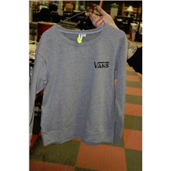 WEST 49 SWEATER SIZE S