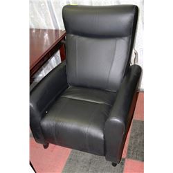 NEW BLACK LEATHER RECLINING ARM CHAIR