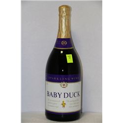 1.5 LITRE BOTTLE BABY DUCK SPARKLING WINE 7%