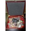 Image 1 : JEWELLERY BOX WITH CONTENTS INCLUDES 2 MENS