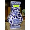 Image 1 : BLUE AND WHITE CERAMIC VASE