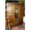 Image 1 : ANTIQUE FUMED OAK OVER 100 YEARS OLD ARMOIRE