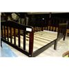 Image 1 : WOOD CONCORD TODDLERS BED