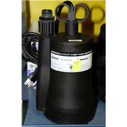 SUBMERSIBLE UTILITY PUMP