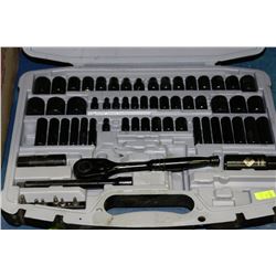 INCOMPLETE SOCKET SET