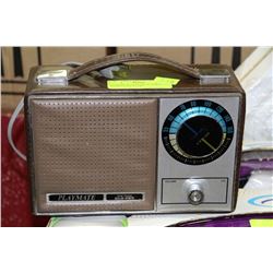 VINTAGE PLAYMATE LEATHER CASE SOLID STATE RADIO