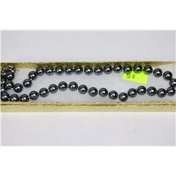 SEA SHELL PEARL NECKLACE - GRAY COLOUR