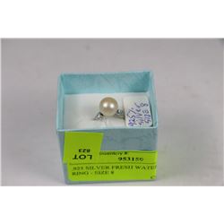 .925 SILVER FRESH WATER PEARL RING - SIZE 8