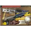 Image 1 : BOX OF CARPENTER'S TOOLS INCL. LAZER