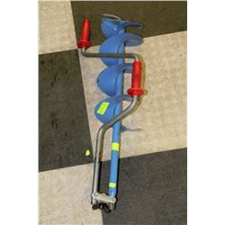 MANUAL ICE FISHING AUGER