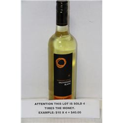 750ML BOTTLE OF COPPER MOON SAUVIGNON BLANC 12.5%