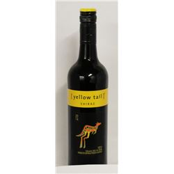 BOTTLE OF YELLOW TAIL SHIRAZ X2
