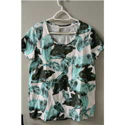 LADIES BLUE MATERNITY TSHIRT SIZE L