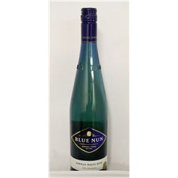 BOTTLE OF BLUE NUN GERMAN WHITE WINE X2