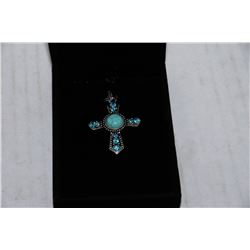 TURQUOISE PENDANT