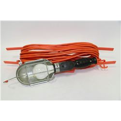 HANGING WORK LIGHT W/30 FT. CORD ON