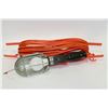 Image 1 : HANGING WORK LIGHT W/30 FT. CORD ON