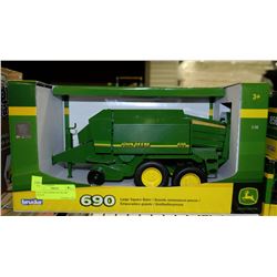 NEW JOHN DEERE 690 SQUARE BALER