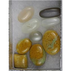 COLLECTION OF ASSORTED INDIAN MOONSTONE & YELLOW