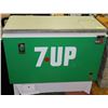 Image 1 : 1970'S 7-UP POP MACHINE