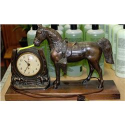 HORSE CLOCK