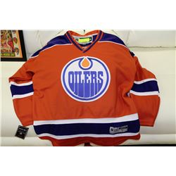 BRAND NEW RBK MCDAVID LARGE ORANGE JERSEY